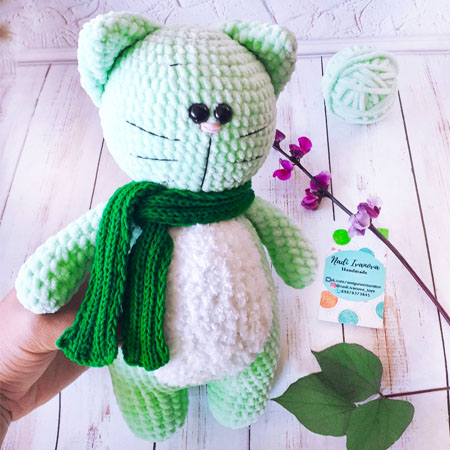 You are currently viewing Plush Green Crochet Cat Amigurumi Free PDF Pattern